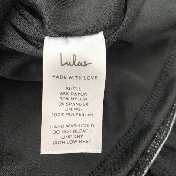 NWT LULUS SEALED WITH A KISS BLACK BODYCON SLEEVELESS V-NECK RUFFLE MINI DRESS - Picture 3 of 11